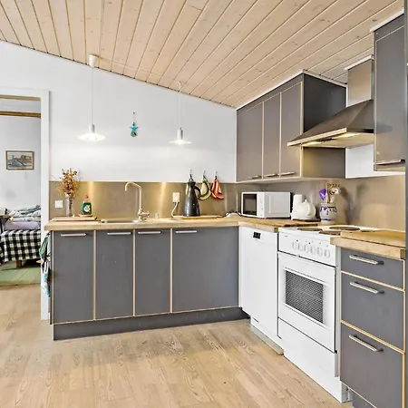 Σπίτι διακοπών 2 Bedroom Cozy In Tisvildeleje